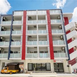 BiBi Hotel 国際通り, hotel a Naha