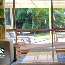 Coastal Vibe, 4 beds Short Walk to the Beach, hotel in Aldinga Beach