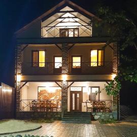 Yengibar's Family house, hotel a Dilijan