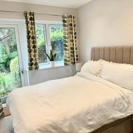 Little Vine - Beautiful Ground floor flat in South London, hotel in Sutton