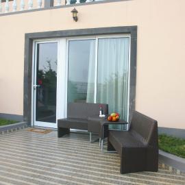Lugar dos Louros 2, hotel in Estreito da Calheta