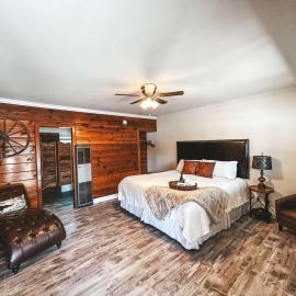 Woody Mountain Bed & Breakfast, готель у місті Флегстафф