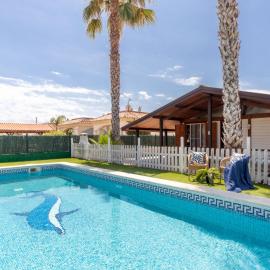 Chalet Tropical 1 by Interhome