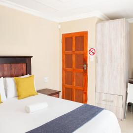 M n M Guesthouse In Turfloop Mankweng, hotel a Polokwane