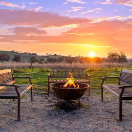 Cooinda Cottage - Beautiful Borenore Farm Stay, hotelli kohteessa Borenore