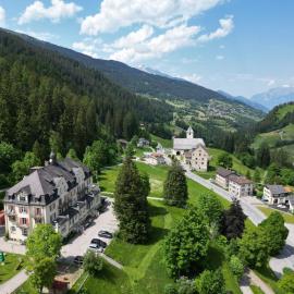 Gruppenhaus Lindenhof Churwalden، فندق في شورفالدن
