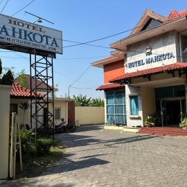 Hotel Mahkota, hotel en Pati