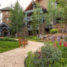 Bachelor Gulch Village by Vail Resorts, khách sạn ở Avon