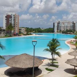 Beautiful condo in Cancun! Dreams Lagoon