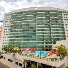 Hotel Colon Salinas, מלון בסלינאס