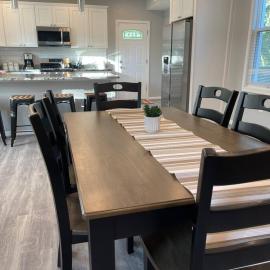 볼티모어에 위치한 호텔 completely remodeled 4 bedrooms 2.5 baths