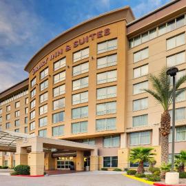 Drury Inn & Suites Phoenix Chandler Fashion Center, хотел в Чандлър