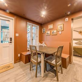 North House - Quebec City 2 Bedroom Treasure, khách sạn ở Quebec City