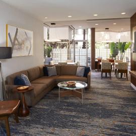 Courtyard by Marriott Los Angeles LAX / Century Boulevard, хотел в Лос Анджелис