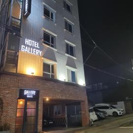 Gallery Hotel