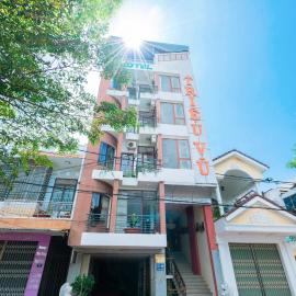 Triệu Vũ Hotel & Apartment, готель у місті Буонметхуот