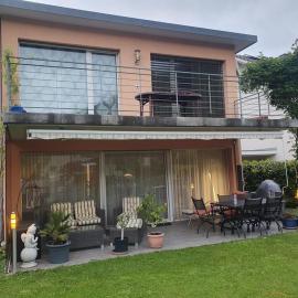 Casa Nadja, nähe Skigebiet Flims-Lax, hotelli kohteessa Ems
