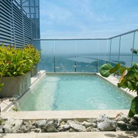 Luxury apartament with pool and 360 view