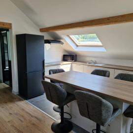 Publier में, होटल Appartement F2 à 1mn du lac