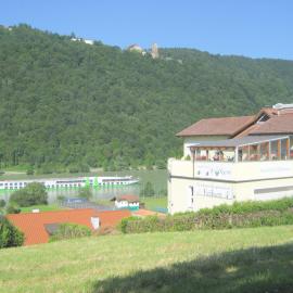Pension Feiken, hotel v destinaci Wesenufer