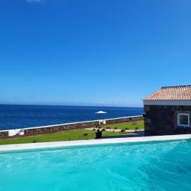 Azores 5 estrelas, hotel in Porto Judeu