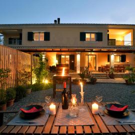 Villa Gaia, hotel i Dassia