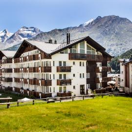 Saaserhof Apartments, hotel v destinácii Saas-Fee