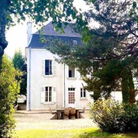 Demeure St Martin, Hotel in Vierzon
