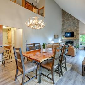 Sapphire Valley Cabin w/ Private Mountain Views!