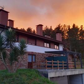 Caserío Ea, hotel a Ea