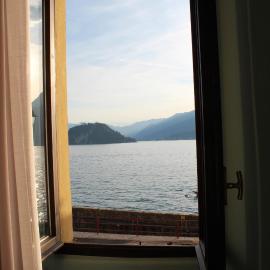 Namaste apartment Fiumelatte-lake view, hotell sihtkohas Varenna