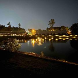 Retreat at Premier Parks, hotel u gradu 'Longview'