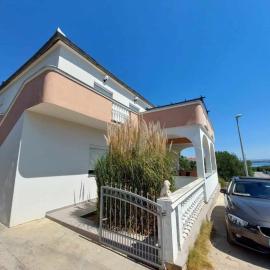 Apartments with parking space Kraj, Pasman - 335