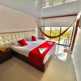 Hotel la Union، فندق في كوريتي