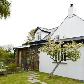 Spring Cottage,Gorgeous and Hi-spec