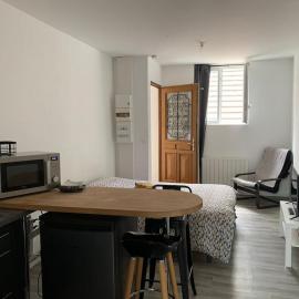 Studio en centre ville d'Argentan, hotel a Argentan