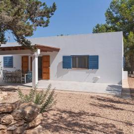 Es Lliri Blanc, hotell i Cala Saona