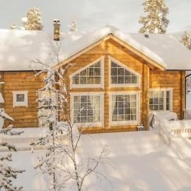 Hallahaukka, hotel a Ivalo