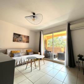Malibu Village T2, מלון בקאנט אן רוסיון