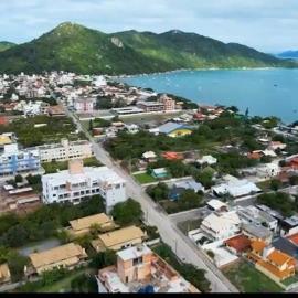 Res Mariscal em Bombinhas, hotel in Canto Grande