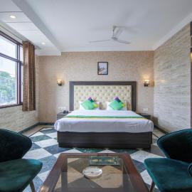 Treebo Trinetar International, hotel v mestu Jammu