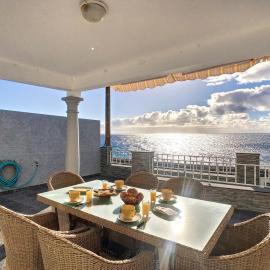 Naya Beach Sunset House by LovelyStay