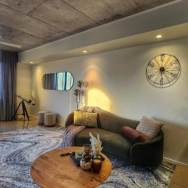 Penthouse-level Waterfront Apartment