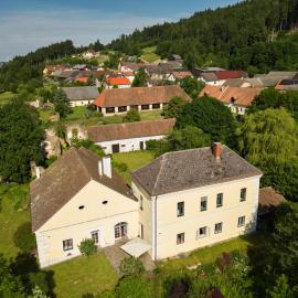 Landhaus im Waldviertel, hotel in Zwettl Stadt