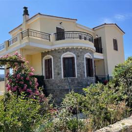 Litani House, hótel í Raches