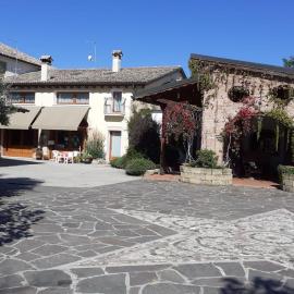 Agriturismo MELO IN FIORE con camere e colazioni nella zona del Prosecco DOCG Asolo, hotel Maserben
