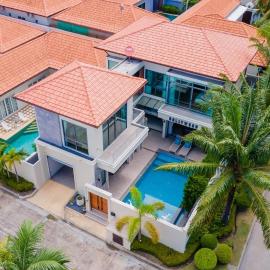 HOLLYWOOD Luxury PoolVilla Pattaya walking street 4 Bedrooms