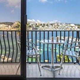 Adorable Seaview apt at St Paul's Bay