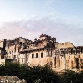 Narayan Niwas Castle, מלון בRāmgarh