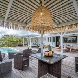 Villa Verde - Les Terres Basses، فندق في Les Terres Basses